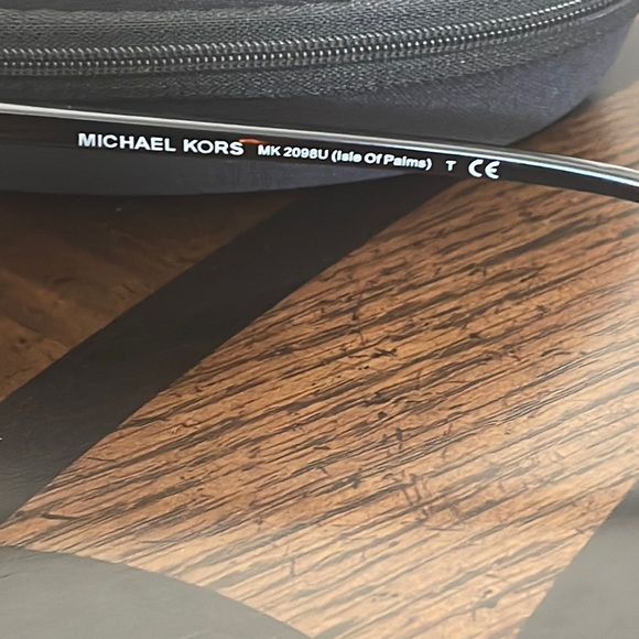 Brand New Michael Kors OMK2098U 378113 56/17 , TRT Gry GRD - Picture 6 of 9